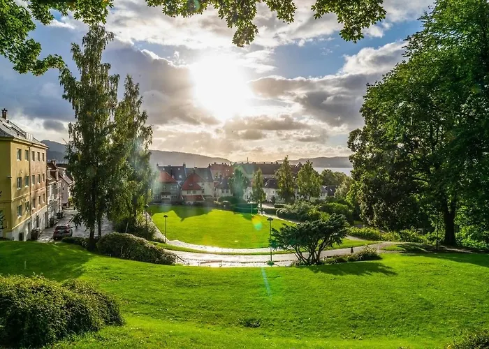 Renovated 3 Room Home In Historical Sandviken