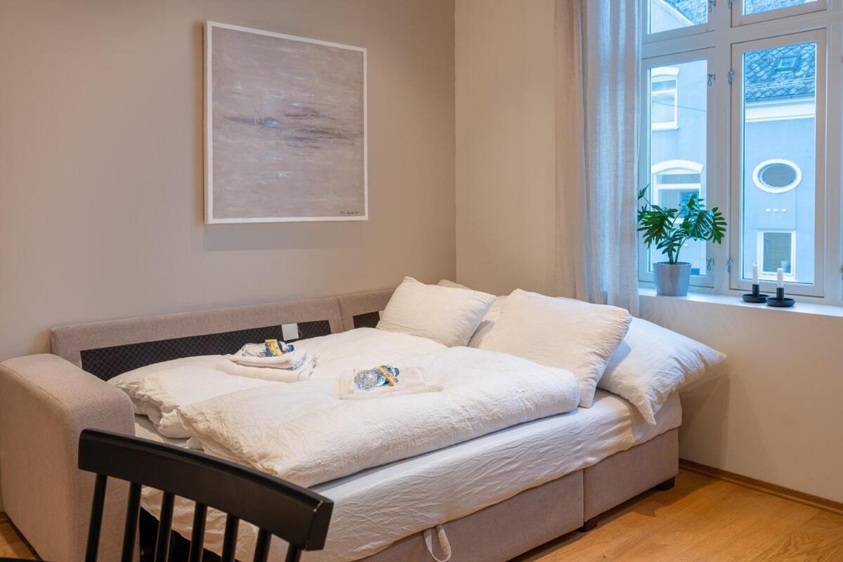 Renovated 3 In Historical Sandviken Апартаменты